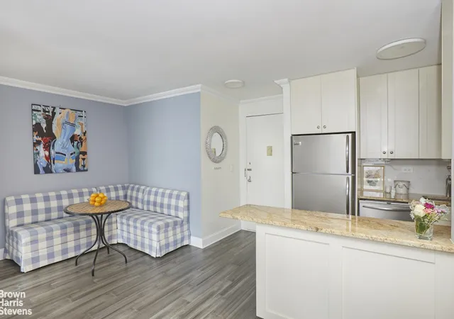 Photo 2 of Sale Pending at 130 W 67th Street #9M, New York, NY 10023 | MLS# RLS20102533 | Listing updated on 2026-08-04