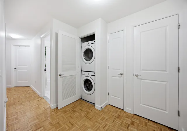 2nd image of 118 Schenectady Ave, New York City, NY 11213
