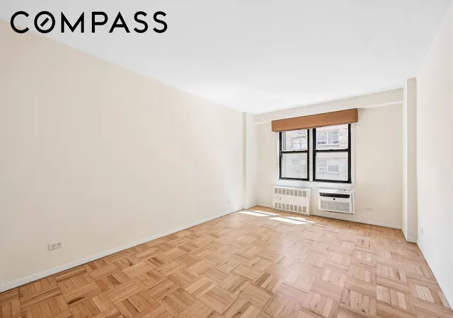 Homes for sale in New York City, NY | 220 E 54Th St #6A, New York City, NY 10022 | MLS# RLS20102636