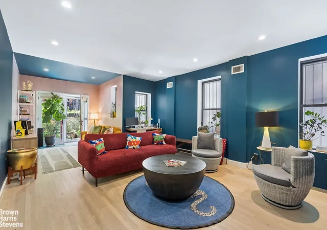 1st image of 158 W 119th St, New York City, NY 10026 | MLS# RLS20102656