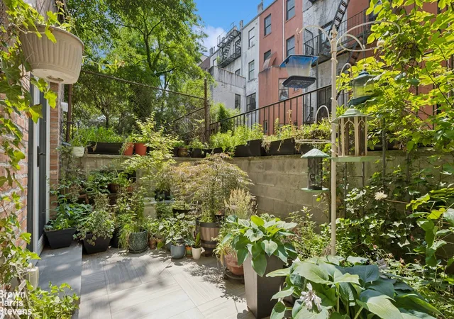 4th image of 158 W 119Th St, New York City, NY 10026 | MLS# RLS20102656