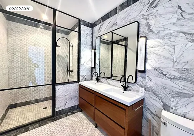 5th image of 21 India St, New York City, NY 11222