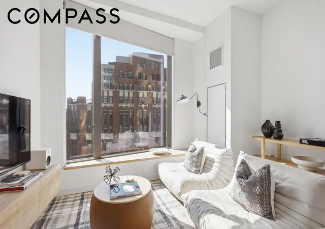 2nd image of 11 Hoyt St #14M, Brooklyn, NY 11201 | MLS# RLS20102756