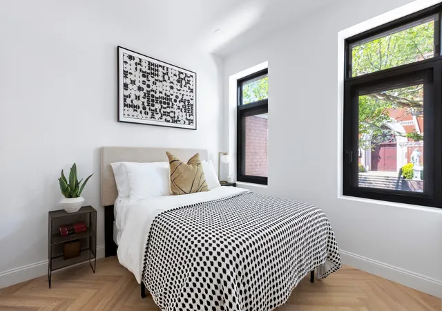 5th image of 128 Summit St #3, Brooklyn, NY 11231 | MLS# RLS20102854