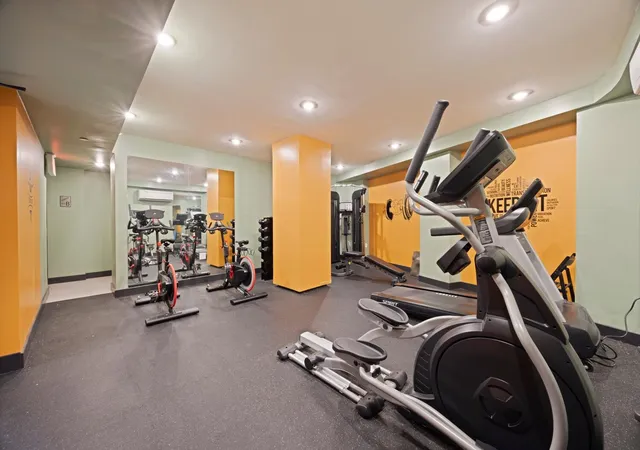 2nd image of 733 Ocean Pkwy, Brooklyn, NY 11230