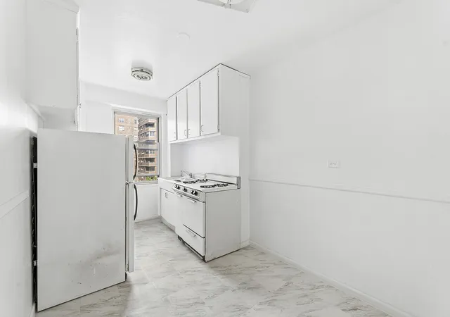 Photo 3 of Condo for sale at 453 Fdr Dr #A1002, New York, NY 10002 | MLS# RLS20102914 | Listing updated on 2026-07-23