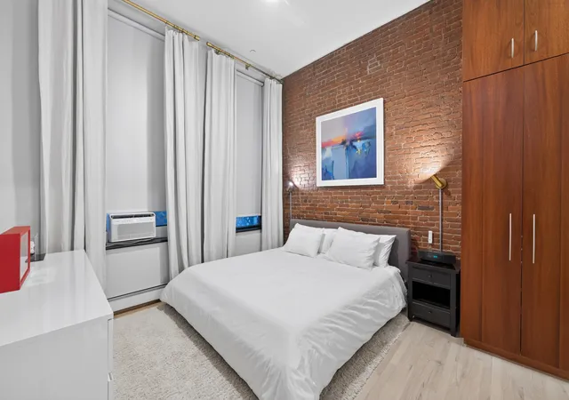 Listing Photo 4 - Condo for sale in building located at 71 Warren St, New York City, NY 10007 - Unit #2