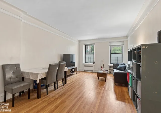4th image of 73-20 Austin St #1E, Forest Hills, NY 11375 | MLS# RLS20103059