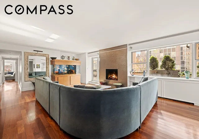 4th image of 330 E 49Th St #12EF, New York City, NY 10017 | MLS# RLS20103187