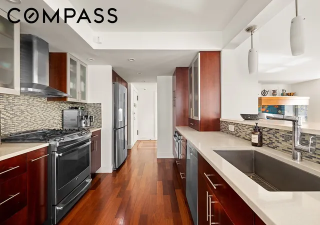 5th image of 330 E 49Th St #12EF, New York City, NY 10017 | MLS# RLS20103187