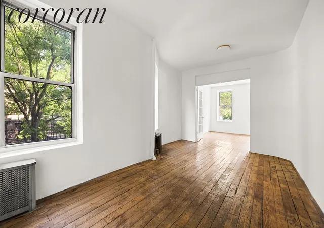 2nd image of 626 E 14th St #5, New York City, NY 10009 | MLS# RLS20103302
