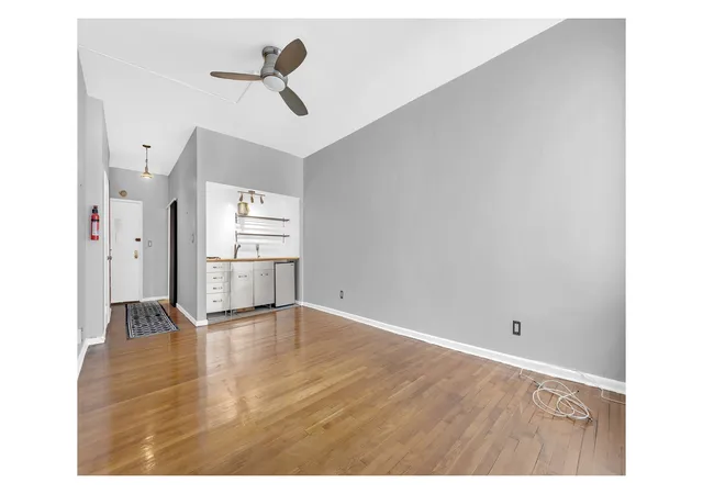 Homes for sale in New York City, NY | 649 2Nd Ave #6G, New York City, NY 10016 | MLS# RLS20103382