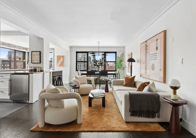 2nd image of 345 E 69Th St, New York City, NY 10021