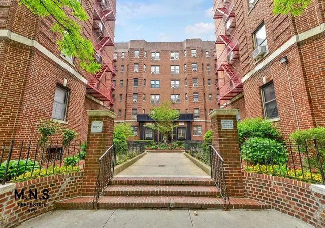 13th image of 155 01 90th Ave #6-J, Jamaica, NY 11432 | MLS# RLS20103580