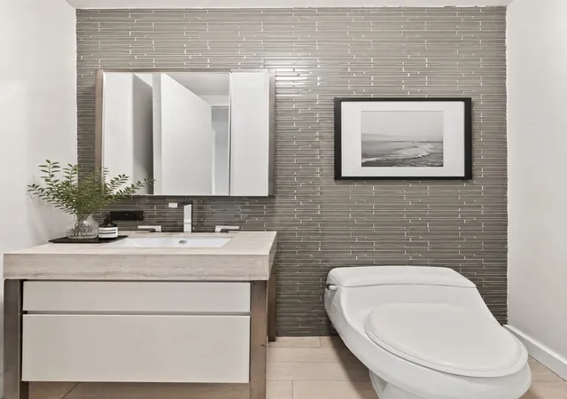 Photo 3 of House for sale at 75 Wall St #33E, New York, NY 10005 | MLS# RLS20103613 | Listing updated on 2026-07-22