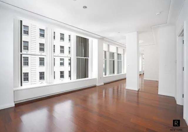 Listing Photo 1 - Condo for sale in Cipriani Club Residences located at 55 Wall St, New York, NY 10005 - Unit #600