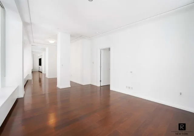 Listing Photo 5 - Condo for sale in Cipriani Club Residences located at 55 Wall St, New York, NY 10005 - Unit #600