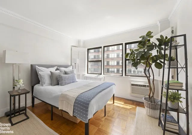 Homes for sale in New York City, NY | 333 E 75th St #8D, New York City, NY 10021 | MLS# RLS20103754