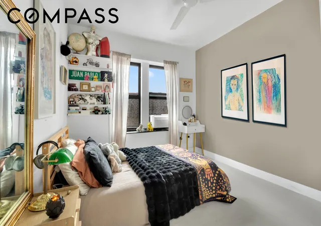 2nd image of 47 Fort Washington Ave, New York, NY 10032
