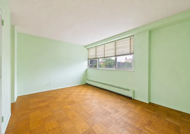 3rd image of 75 Henry St #1-E, Brooklyn, NY 11201 | MLS# RLS20103889