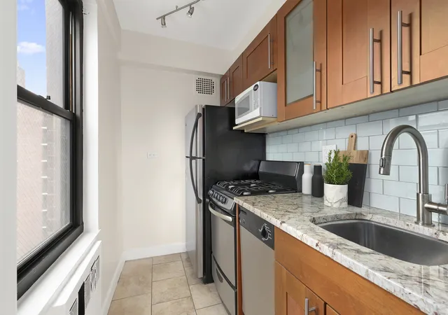 Homes for sale in New York City, NY | 200 E 36Th St #12A, New York City, NY 10016 | MLS# RLS20103923