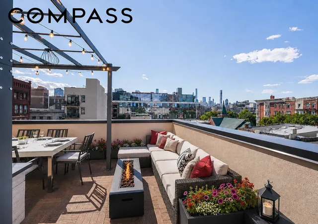 Photo 2 of Townhouse for sale at 21 19 46th Avenue #PH, Long Island City, NY 11101 | MLS# RLS20103932 | Listing updated on 2026-09-01
