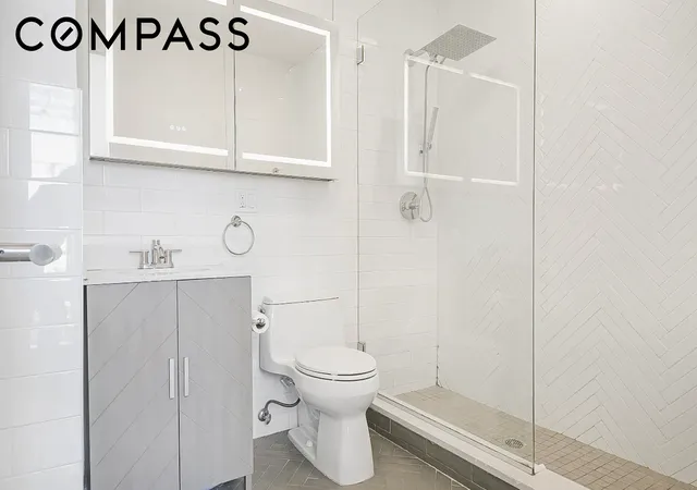 8th image of 21 19 46th Ave #PH, Long Island City, NY 11101 | MLS# RLS20103932