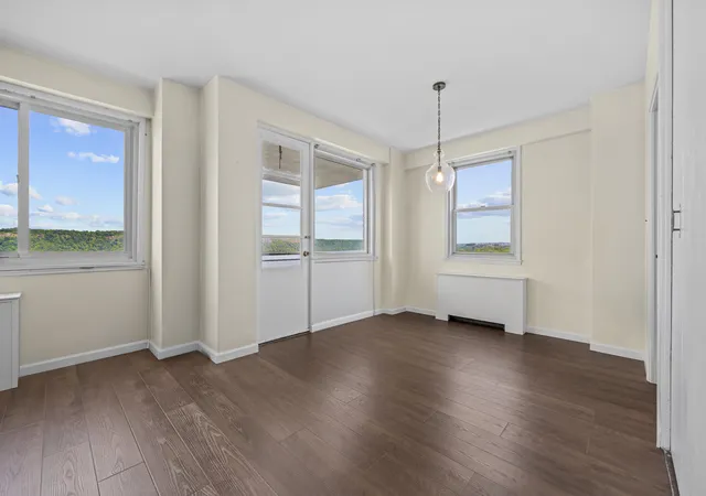 4th image of 2621 Palisade Ave #12C, New York City, NY 10463 | MLS# RLS20104009