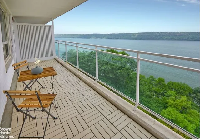 2nd image of 2575 Palisade Ave #9F, Bronx, NY 10463 | MLS# RLS20104011
