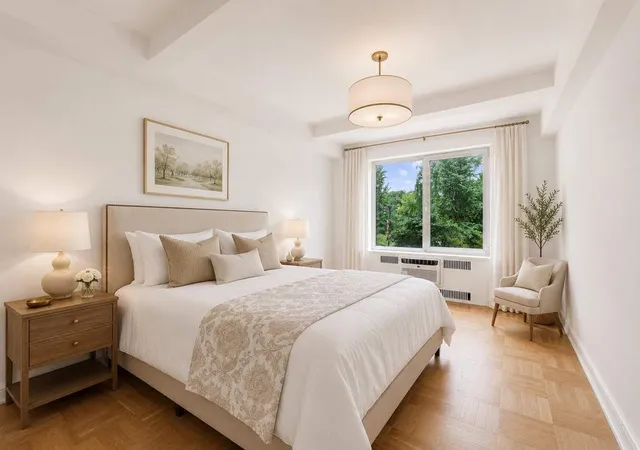 Photo 4 of House for sale at 120 Central Park S #3D, New York, NY 10019 | MLS# RLS20104019 | Listing updated on 2026-07-16