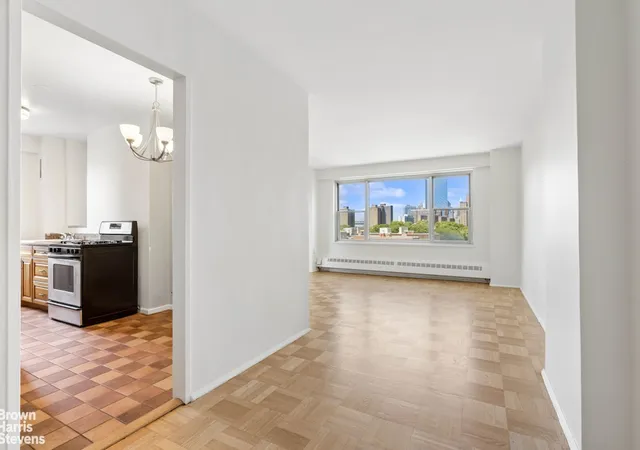 4th image of 572 Grand St #G907, New York City, NY 10002 | MLS# RLS20104053