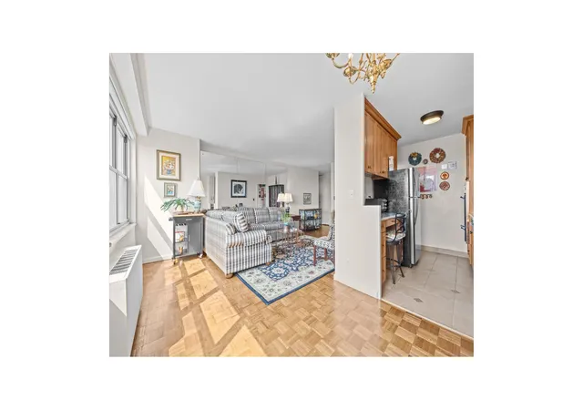 2nd image of 555 Kappock St #10U, Bronx, NY 10463 | MLS# RLS20104132