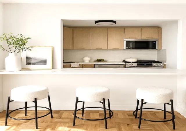 Photo 4 of House for sale at 415 Beverly Rd #1R, Brooklyn, NY 11218 | MLS# RLS20104148 | Listing updated on 2026-07-26