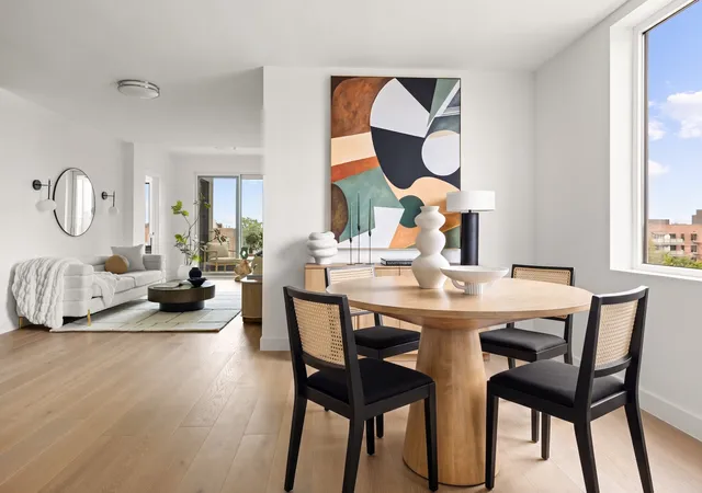 2nd image of 379 Ocean Pkwy #7B, New York City, NY 11218 | MLS# RLS20104165