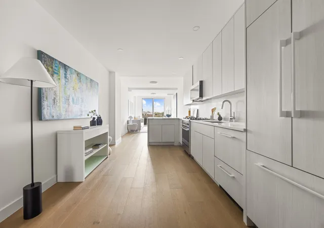 2nd image of 379 Ocean Pkwy #6A, New York City, NY 11218 | MLS# RLS20104168