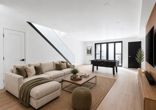 2nd image of 128 Summit St #1, Brooklyn, NY 11231 | MLS# RLS20104190