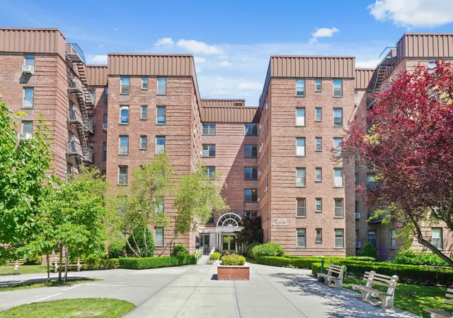 24th image of 2190 Brigham St #3G, Brooklyn, NY 11229 | MLS# RLS20104220