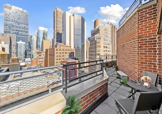 Photo 3 of House for sale at 210 E 36th Street #C, New York City, NY 10016 | MLS# RLS20104289 | Listing updated on 2026-07-29
