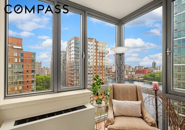 Photo 3 of Condo for sale at 425 Main St #16J, New York, NY 10044 | MLS# RLS20104395 | Listing updated on 2026-07-18