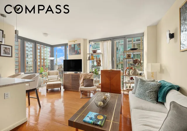 Photo 3 of House for sale at 425 Main St #16J, New York, NY 10044 | MLS# RLS20104395 | Listing updated on 2026-07-18