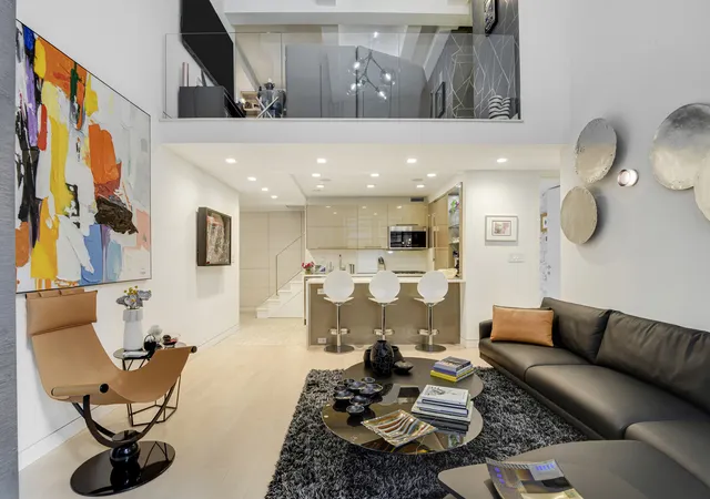 3rd image of 3 Hanover Sq #2H, New York, NY 10004 | MLS# RLS20104399