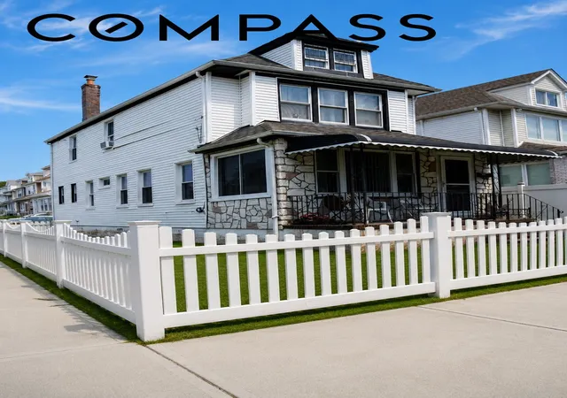 3rd image of 143-01 Ferndale Ave, Jamaica, NY 11435 | MLS# RLS20104448
