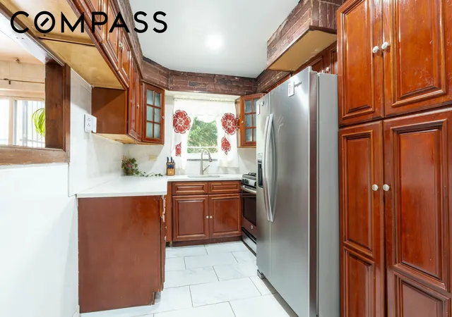 4th image of 660 Pine St, New York City, NY 11208 | MLS# RLS20104527
