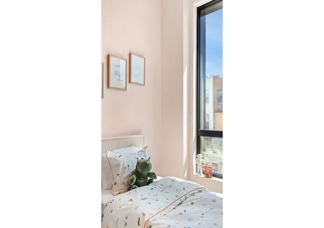 2nd image of 259 22nd St, Brooklyn, NY 11215