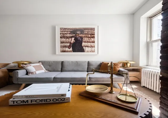Homes for sale in New York City, NY | 124 Thompson Street, New York City, NY 10012 | Houzeo