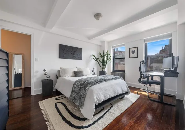 4th image of 300 W 23Rd St #8G, New York City, NY 10011 | MLS# RLS20104548
