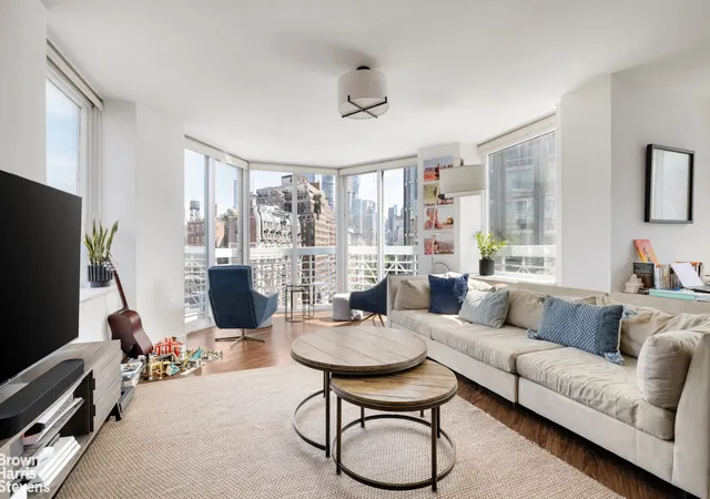 1st image of 201 W 72Nd St #12A, New York City, NY 10023 | MLS# RLS20104564