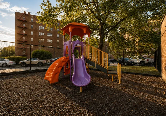 2nd image of 84-39 153Rd Ave, Howard Beach, NY 11414