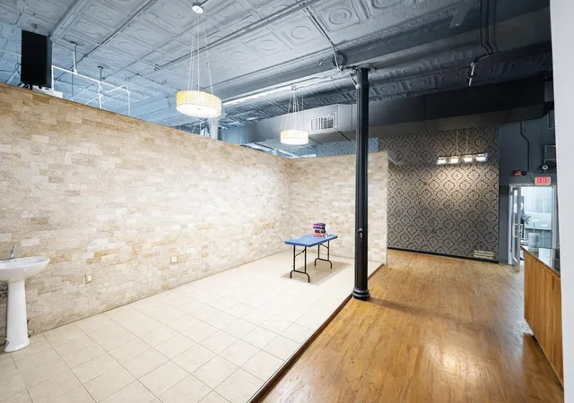 Homes for sale in New York City, NY | 424 Broadway #2-F, New York City, NY 10013 | MLS# RLS20104681