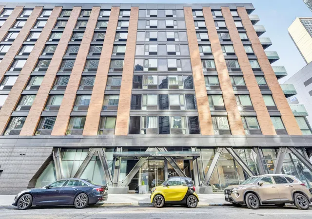14th image of 25 21 43rd Ave #302, New York City, NY 11101 | MLS# RLS20104688